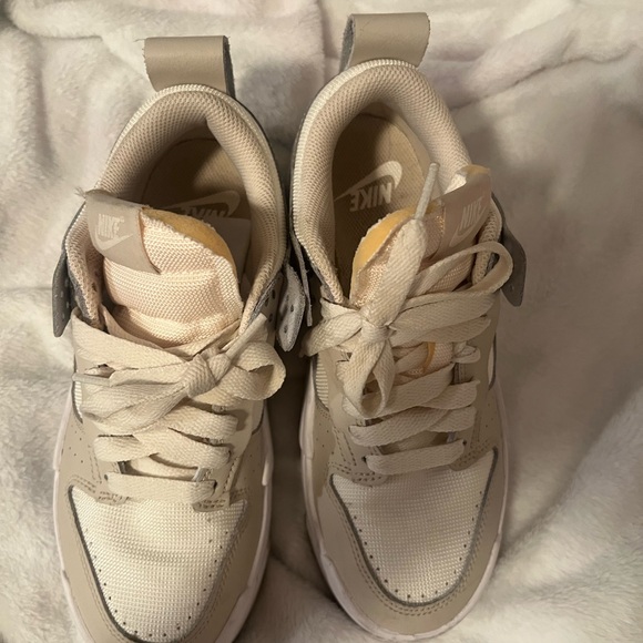 NIKE DUNK WOMENS SIZE 7 - Picture 4 of 6